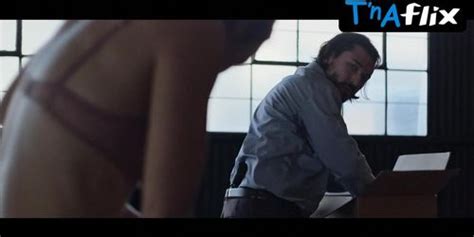 Emree Franklin Underwear Scene In Heist