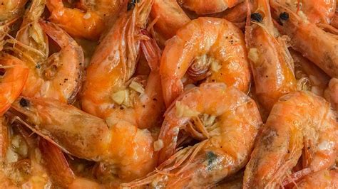 Delicious And Easy To Make Garlic Butter Shrimp Perfect For Seafood Lovers ~ Relax Lang Mom