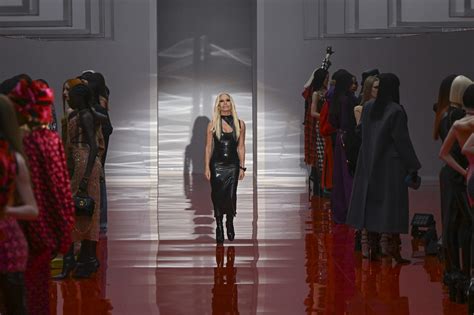 La Seconda Vita Da Influencer Di Donatella Versace Influenxer