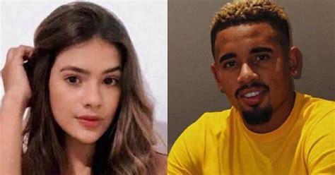 Gabriel Jesus E A Nova Namorada Raiane Lima Posam Agarradinhos