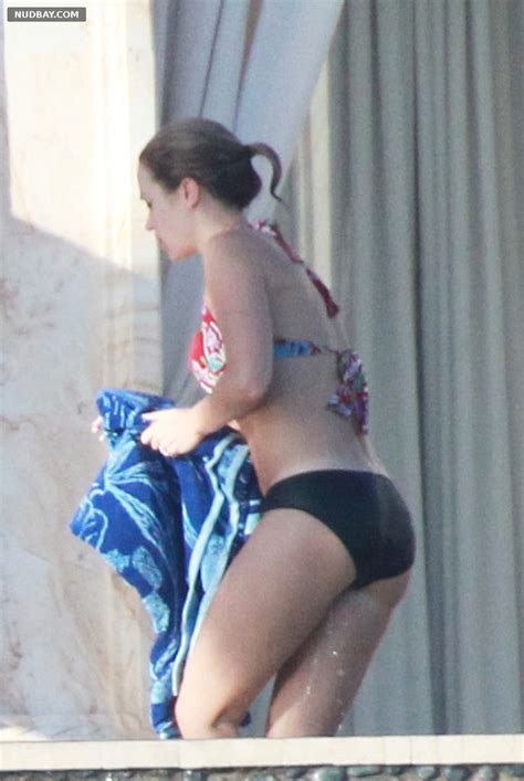 Emily Blunt Naked Wearing Bikini In Mexico Jan Nd Nudbay