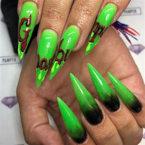 Green Glow With Black Ombre “goosebumps” Session Art 🔥 Nails Done By