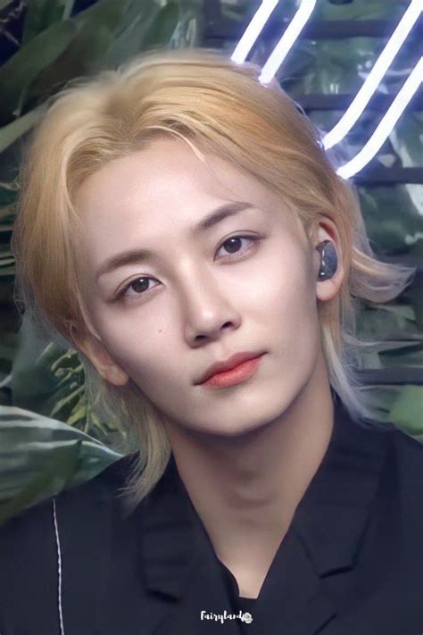 Pin By Cherry On Jeonghan Jeonghan Jeonghan Seventeen Seventeen