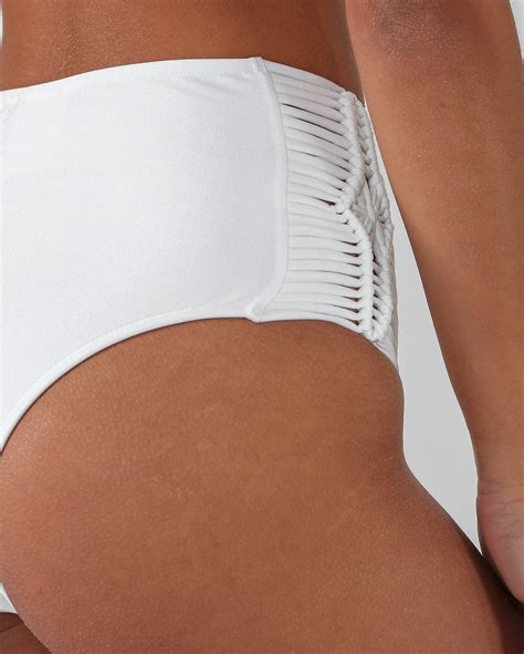 Riachuelo Biqu Ni Calcinha Hot Pant Macram Branca Dript By Riachuelo