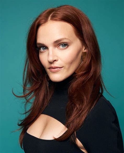 Pin By E On Pb Red Hair Madeline Brewer Hair