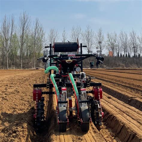 Precise Sowing Spacing And Improved Crop Growth Effect Pneumatic Seeder