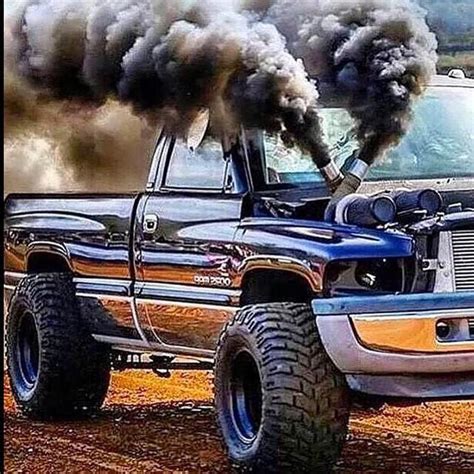 Lifted Dodge Cummins Rollin Coal