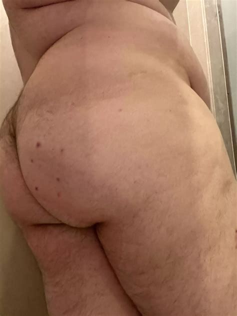 18 Horny Chub Looking To Chat And Trade Nudes GayChubs NUDE PICS ORG