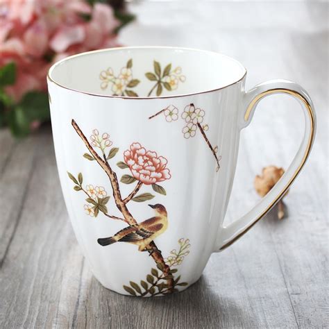 High Quality Europe Style Retro Pastoral Bird Floral bone china milk ...