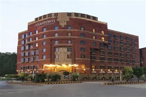 ホスピタリティインホテル Four Points By Sheraton Lahore ラホール 【 2024年最新の料金比較・口コミ