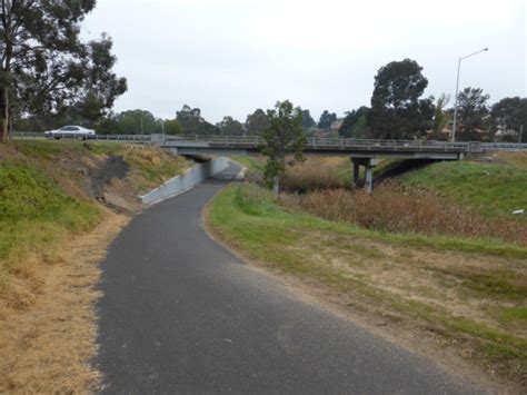 Moonee Ponds Creek Trail Westmeadows Walking Maps