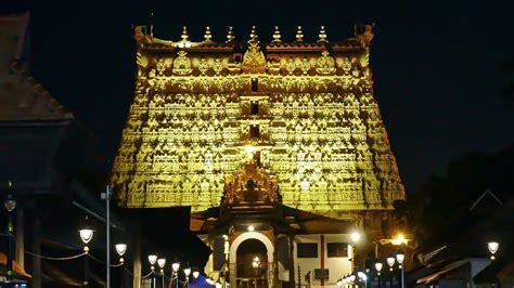 Padmanabhaswamy Temple Is The Richest Temple Know Its Architecture