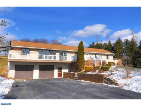 45 W Four Point Rd Womelsdorf PA 19567 Realtor