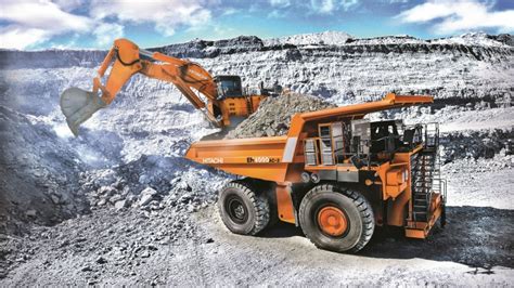 Hitachi Brings Big Equipment And Commitment To Advanced Technologies To