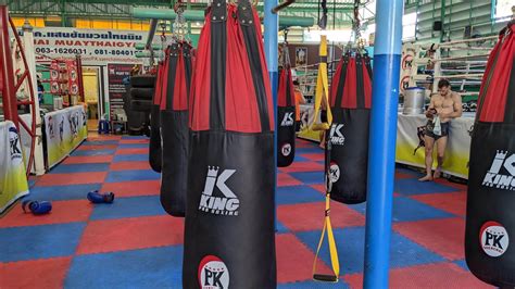 P K Saenchai Muaythaigym Gym Review Muay Ying