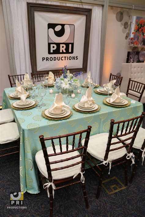 Spring Inspired Tablescape With Gold Rimmed China Gold Reef Chargers