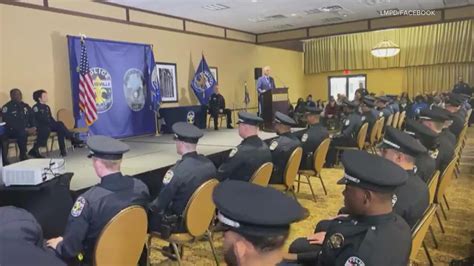 Louisville Metro Police adds 26 new recruits to force | whas11.com