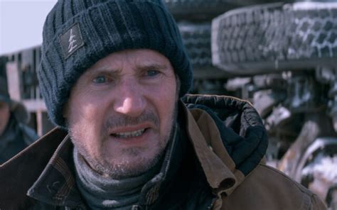 Liam Neeson on the chilling experience of filming “The Ice Road” - KTSA