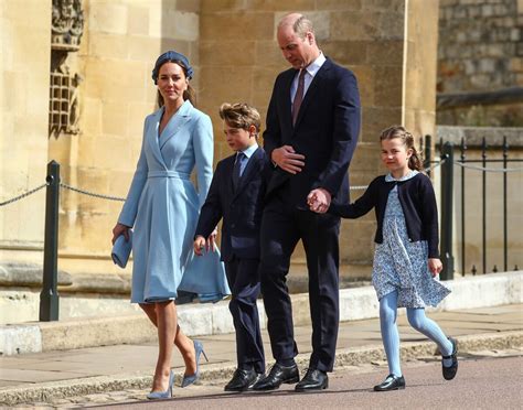 Le Prince William Kate Middleton George Charlotte Et D Autres