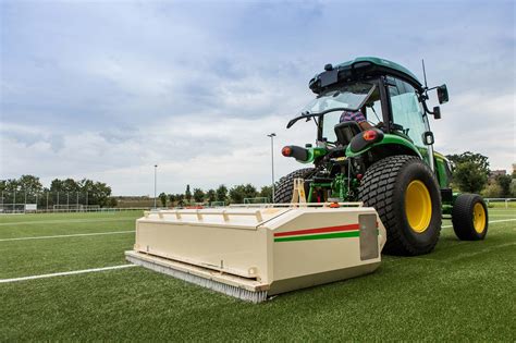 Sportplatzpflege Cordel Sportplatzbau Rasenplatz Naturrasen