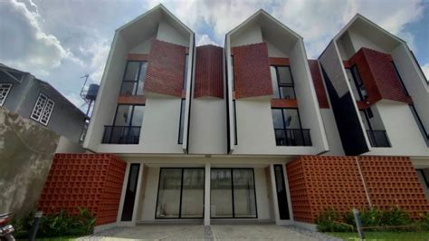 Rumah 3 Lantai Konsep Tropis Design Architect Modern Deket Stasiun