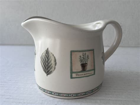 Naturewood By Pfaltzgraff Pitcher Gravy Boat Honey Pot Cup Saucer