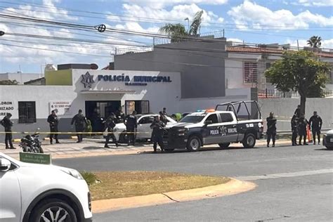 Ataque A Plena Luz Del D A Confrontaci N Armada Cerca De Escuela En