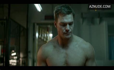 Marc Bendavid Alan Ritchson Underwear Shirtless Scene In Reacher