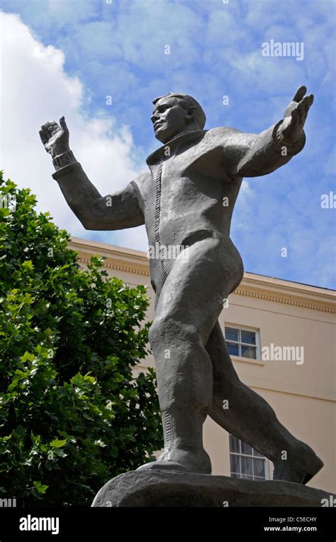 Statue of Yuri Gagarin. The Mall London Stock Photo - Alamy