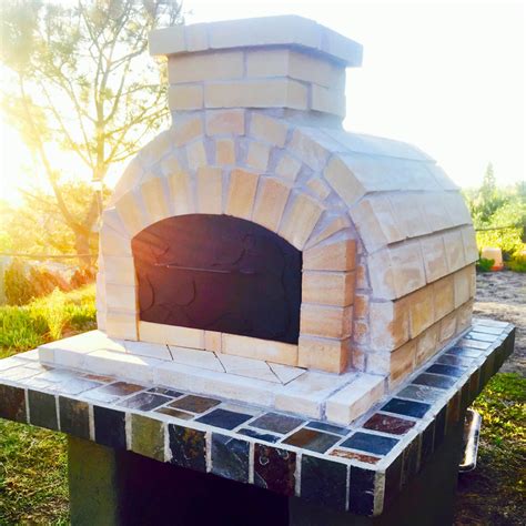 Build A Brick Oven Pizza – BrickWood Ovens