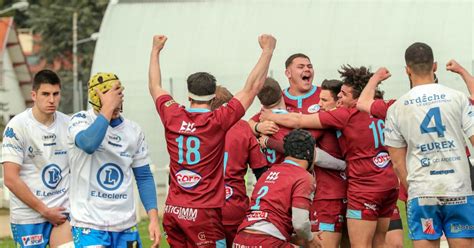 Rugby Nationale Aubenas Vals sincline pour la dernière de la saison