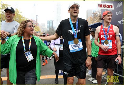 Ashton Kutcher Races To Finish Line During New York City Marathon