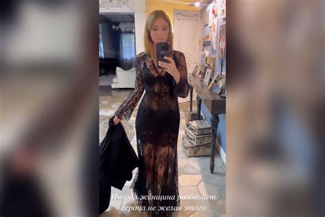 41 Year Old Natalya Podolskaya Appeared In A Naked Dress 10 38