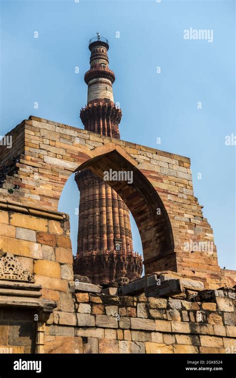 Quwwat Ul Islam Or Might Of Islam Mosque And Qutab Minar Minaret