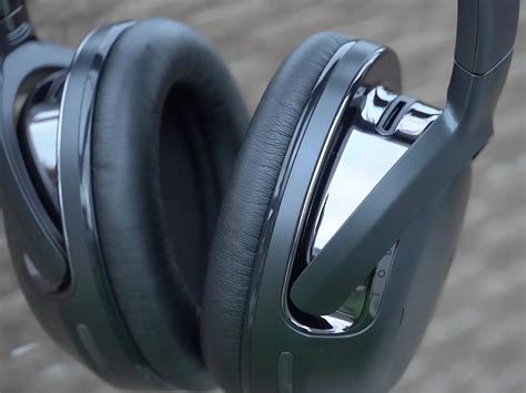 JBL Tour One M2 – обзор беспроводных наушников