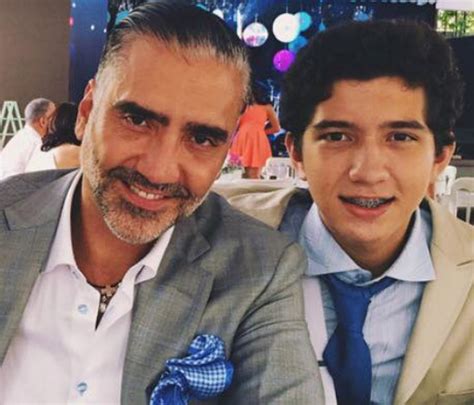 Alejandro Fernandez is a Father of 5 Children – Get To Know Them