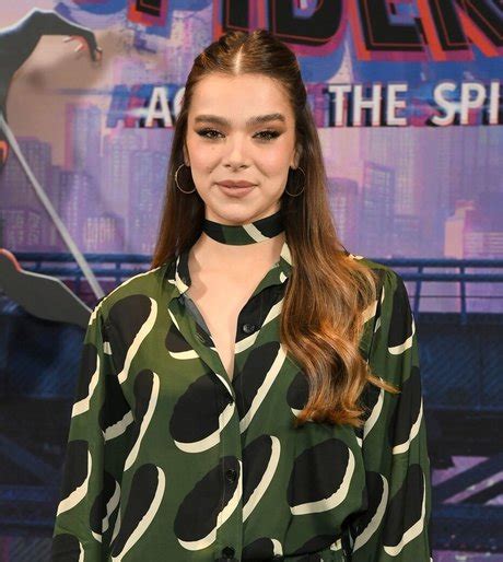 Hailee Steinfeld Nude Onlyfans Leaked Photo Topfapgirls