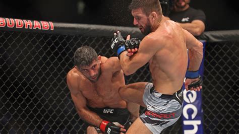 Title Shot Denied: UFC Snubs Fighter with 8-Fight Win Streak