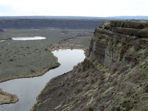 Geology of the Grand Coulee and Columbia River Plateau Region, Central ...