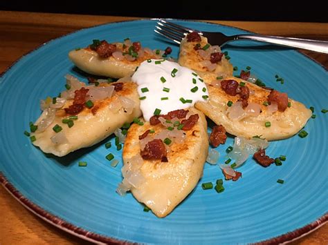 Club Foody Pierogi Ruskie Recipe • Tasty Potato Cheese Dumplings Club Foody