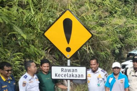 Selama Ini Kemana Aja Pak Sudah Banyak Korban Dishub Riau Baru Pasang