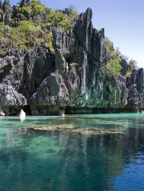 Palawan Island Of The Bacuit Archipelago Palawan Palawan Places To Visit Asia Travel