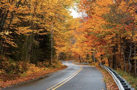 Explore Michigans Upper Peninsula On These 12 Scenic Drives