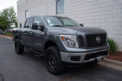 New Nissan Titan Sv X W Lift Kit Crew Cab Pickup In Coon Rapids