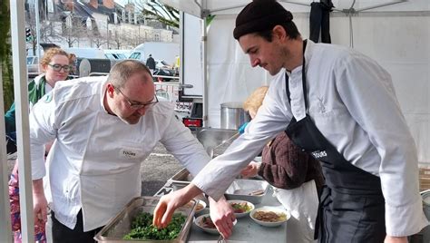 Pot Au Feu G Ant De Tours Plus De Euros R Colt S Pour Les