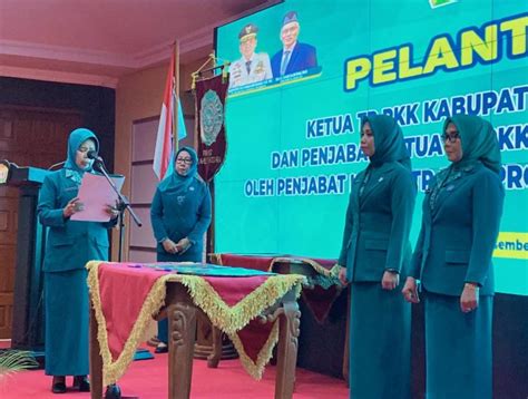 Dilantik Sebagai TP PKK Koltim Hartini Azis Penurunan Stunting Dan