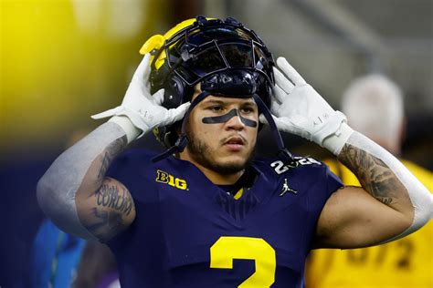 Nfl Draft Sorry Jim Harbaugh Michigan Rb Blake Corum Goes To Cross Town Rams Yahoo Sport