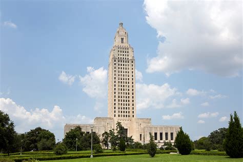 LOUISIANA STATE CAPITOL BUILDING EXTERIOR WATERPROOFING AND RE-ROOF ...