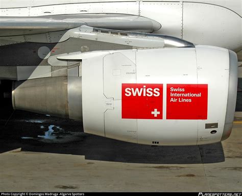 HB IJI Swiss Airbus A320 214 Photo By Domingos Madruga Algarve