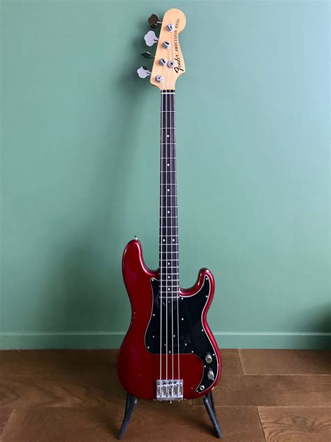 Nate Mendel P Bass Fender Nate Mendel P Bass Audiofanzine